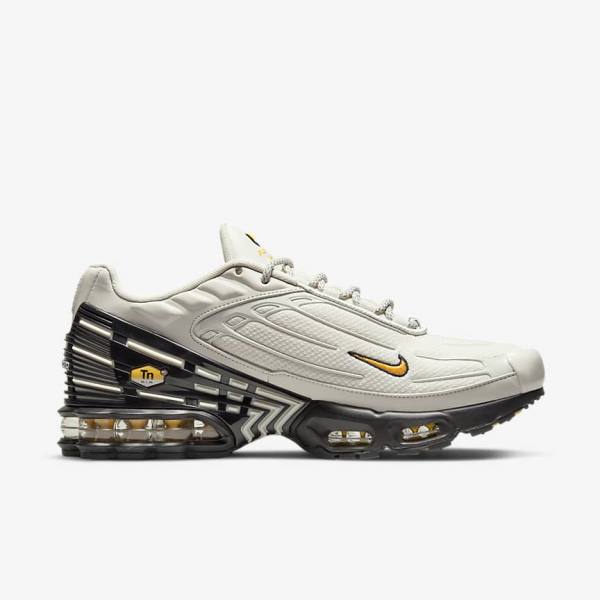 Nike Air Max Plus 3 Sneakers Herren Hellbeige Schwarz Silber Gold | NK786DHG