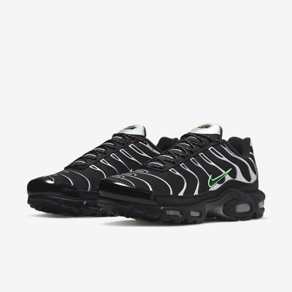 Nike Air Max Plus Sneakers Herren Schwarz Grün Metal Silber Schwarz | NK071JZO