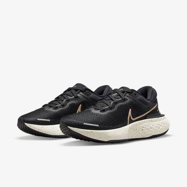 Nike ZoomX Invincible Run Flyknit Straßen Laufschuhe Damen Schwarz Metal Gold | NK751DNQ