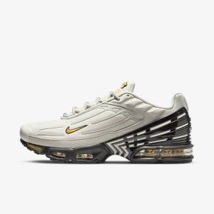 Nike Air Max Plus 3 Sneakers Herren Hellbeige Schwarz Silber Gold | NK786DHG